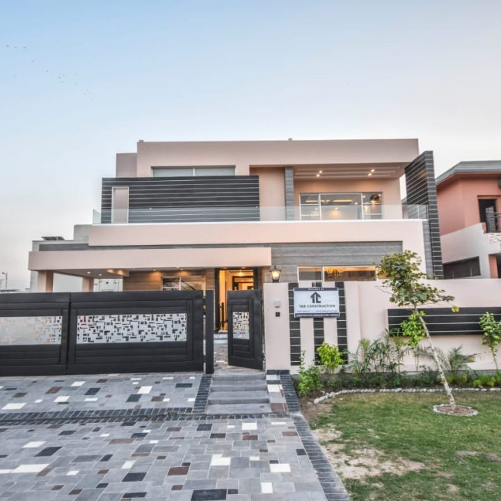 5 Bed House in DHA Lahore